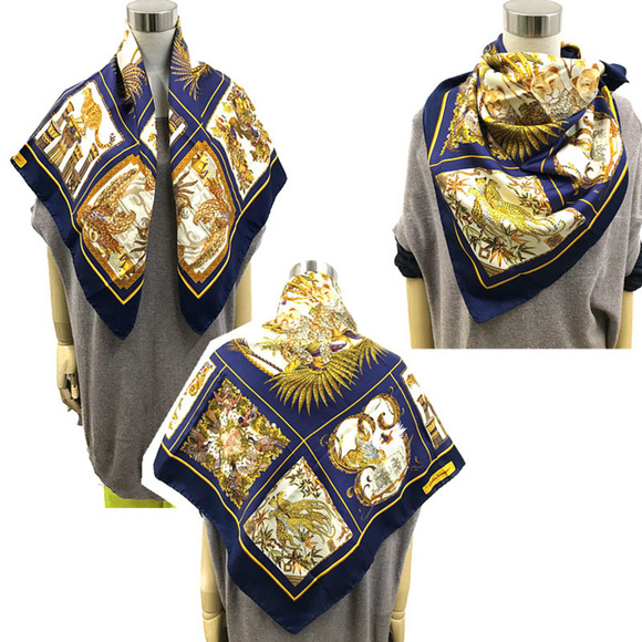 SALVATORE FERRAGAMO Silk Scarf Navy - Picture 10 of 10